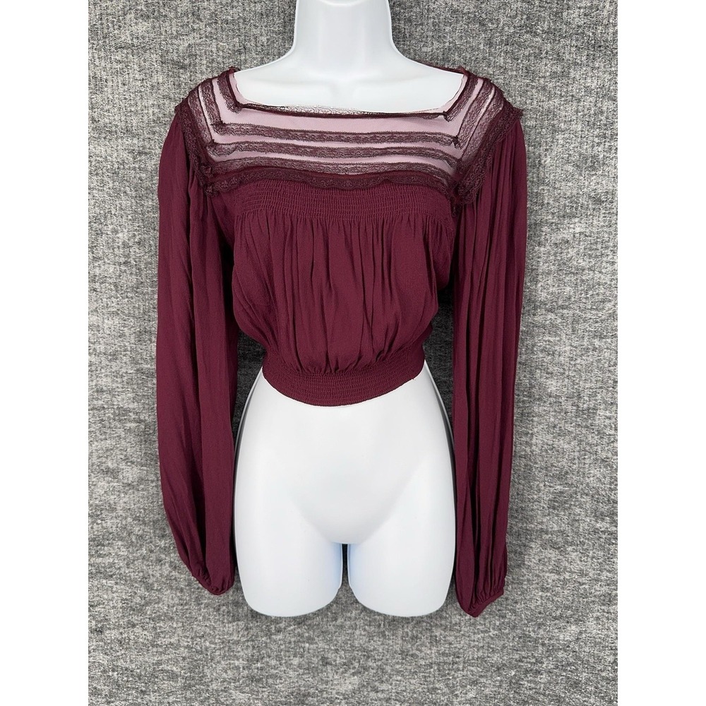 Kimchi Blue Blouse Womens S Red Square Neck Lace Long Sleeve Cropped Boho Top